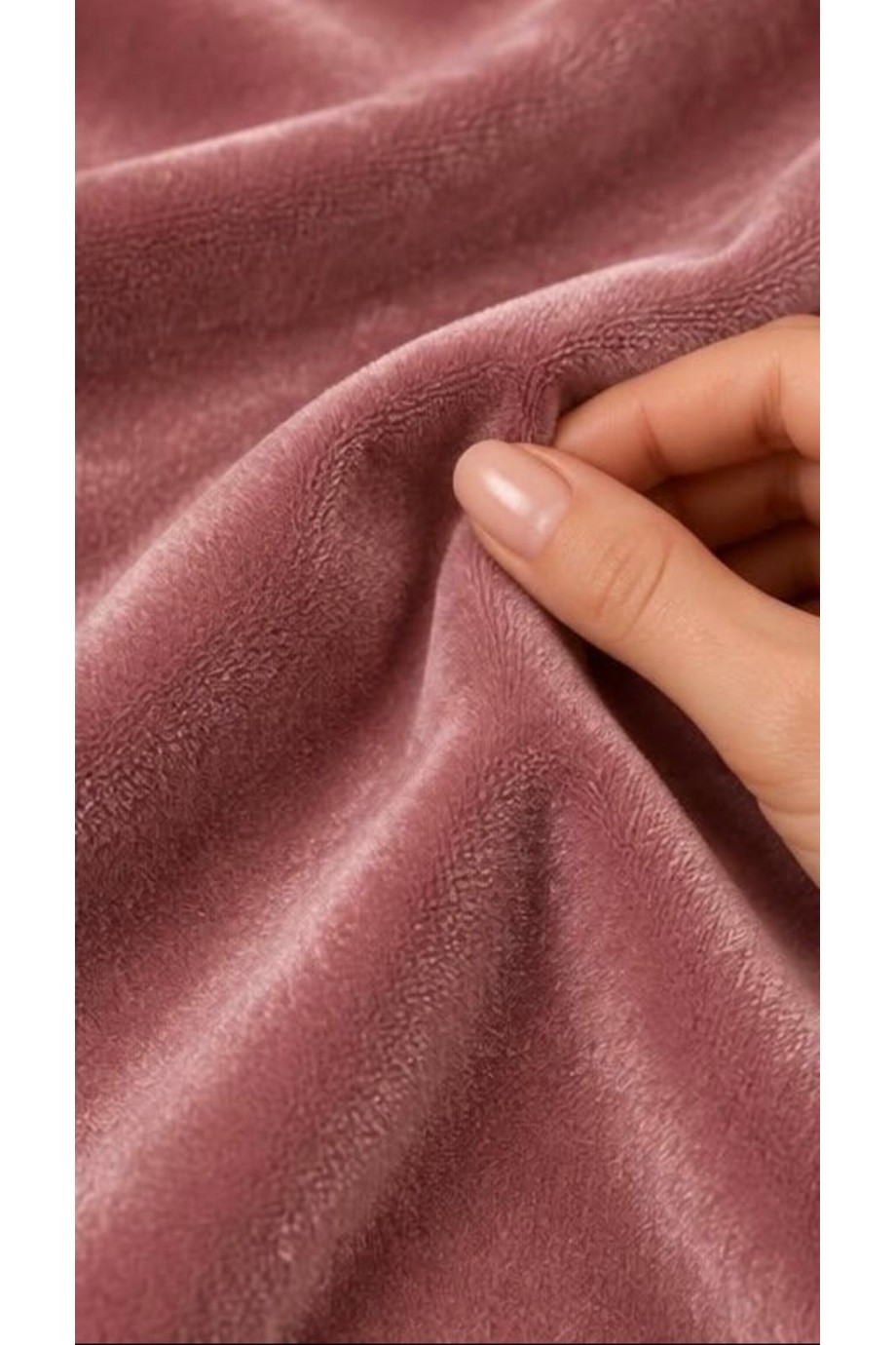Fransız Kadife Pembe Kadın Pijama Takımı fransız kadife pembe kadın pijama takımı, pembe kadın pijaması, pembe kadife pijama, kadın pijama takımı, rahat pijama, kışlık pijama